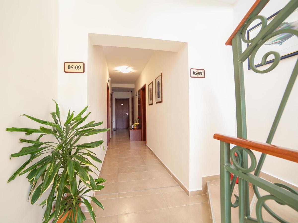Apartments Krapina Lux Budva Exterior photo