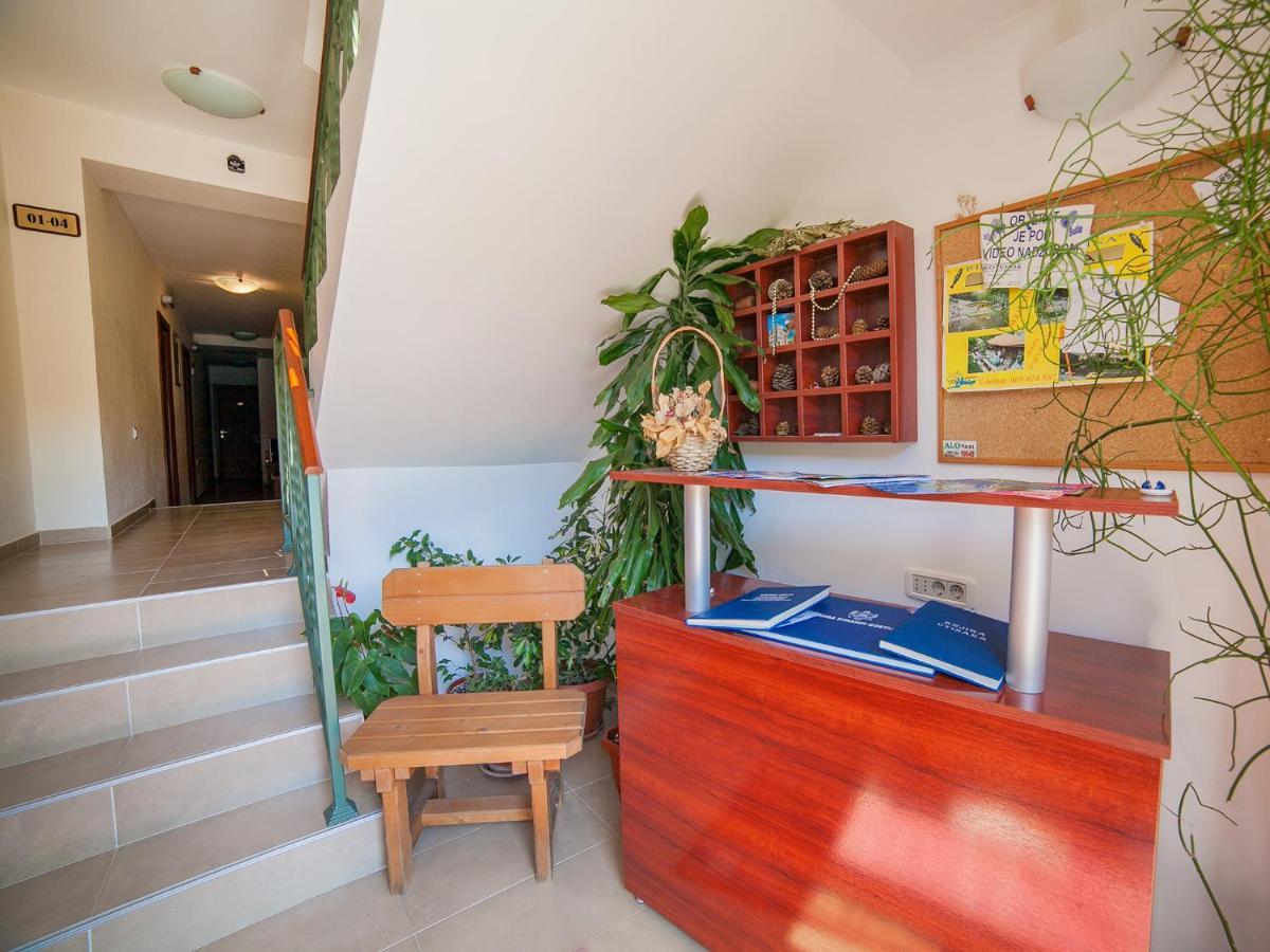 Apartments Krapina Lux Budva Exterior photo
