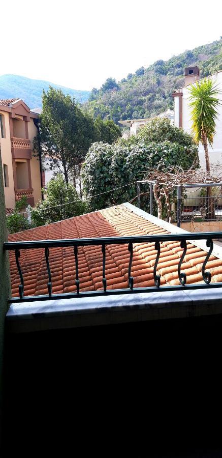 Apartments Krapina Lux Budva Exterior photo