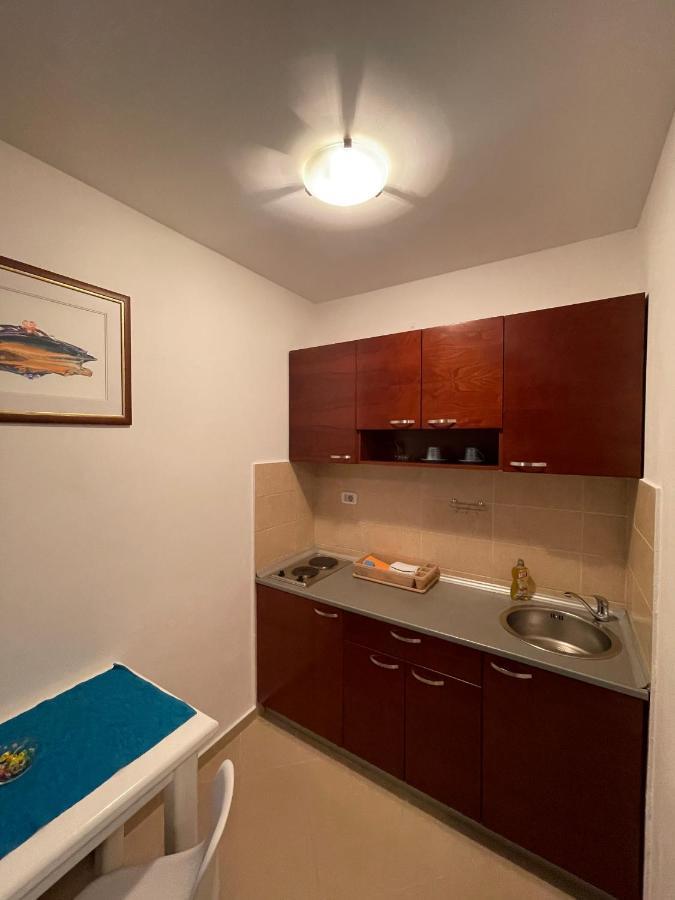 Apartments Krapina Lux Budva Exterior photo