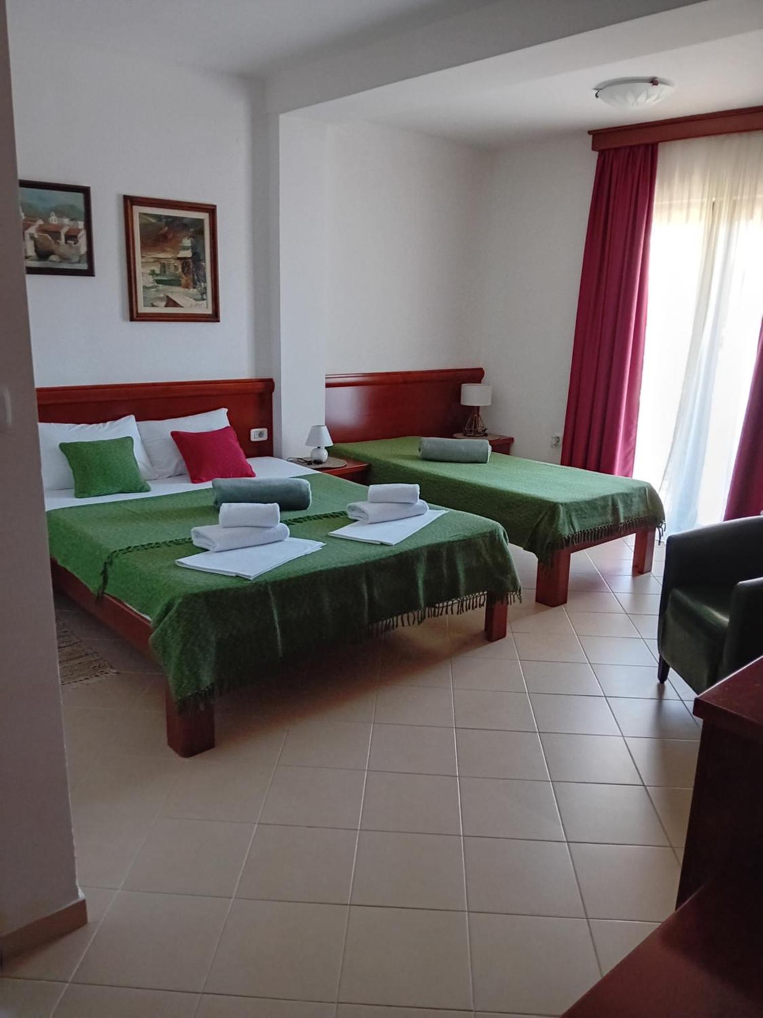 Apartments Krapina Lux Budva Exterior photo