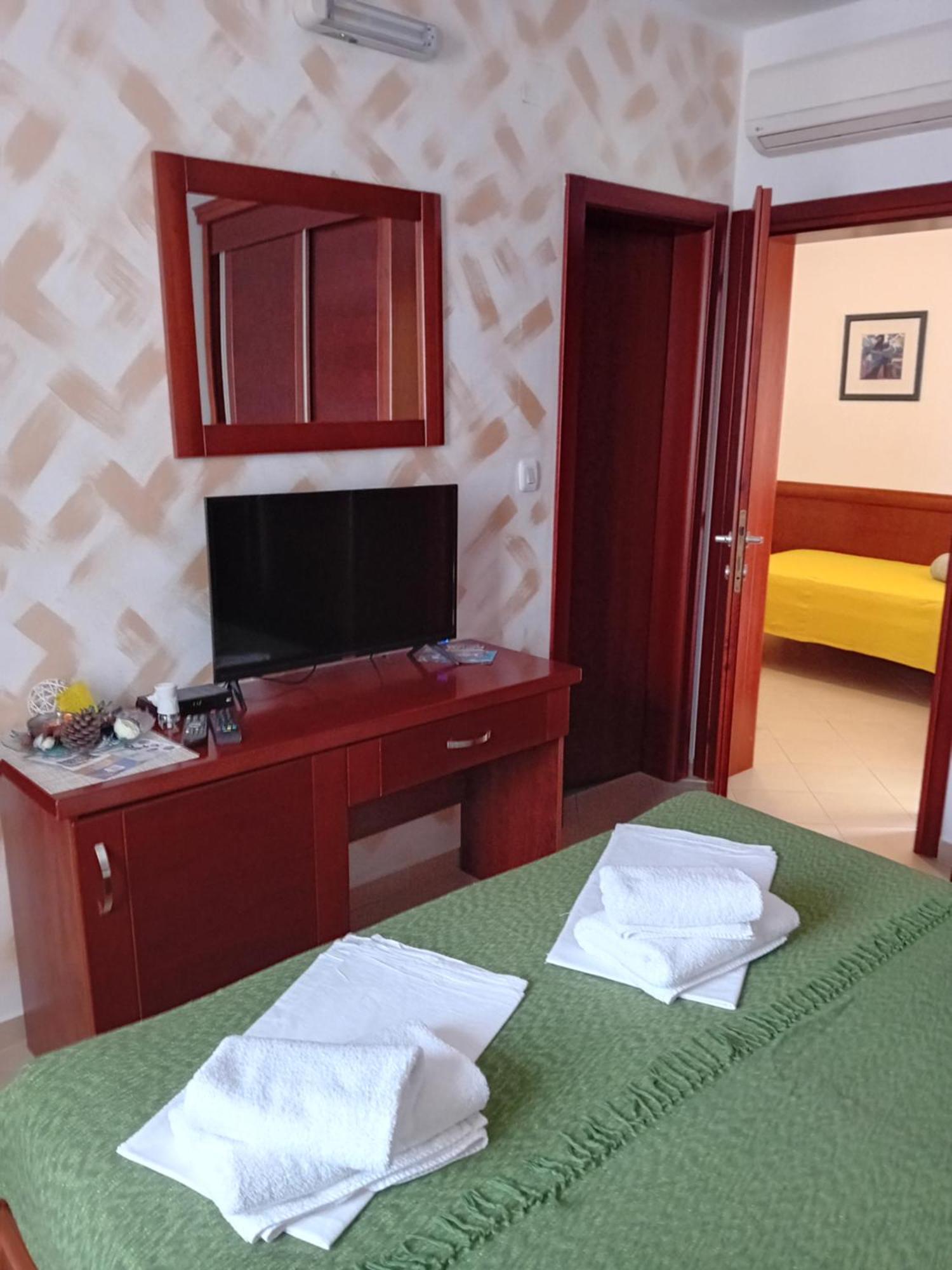 Apartments Krapina Lux Budva Exterior photo